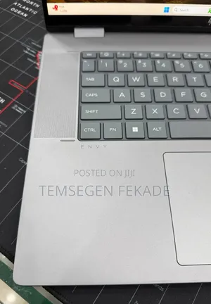 New Laptop HP Envy x360 16GB AMD Ryzen 7 SSD 512GB