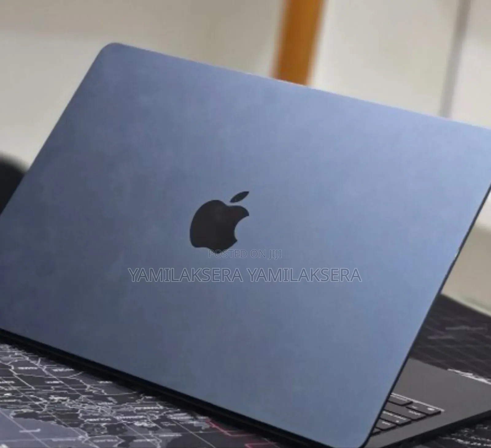 New Laptop Apple MacBook Air 2023 M2 8GB Apple M2 SSD 256GB