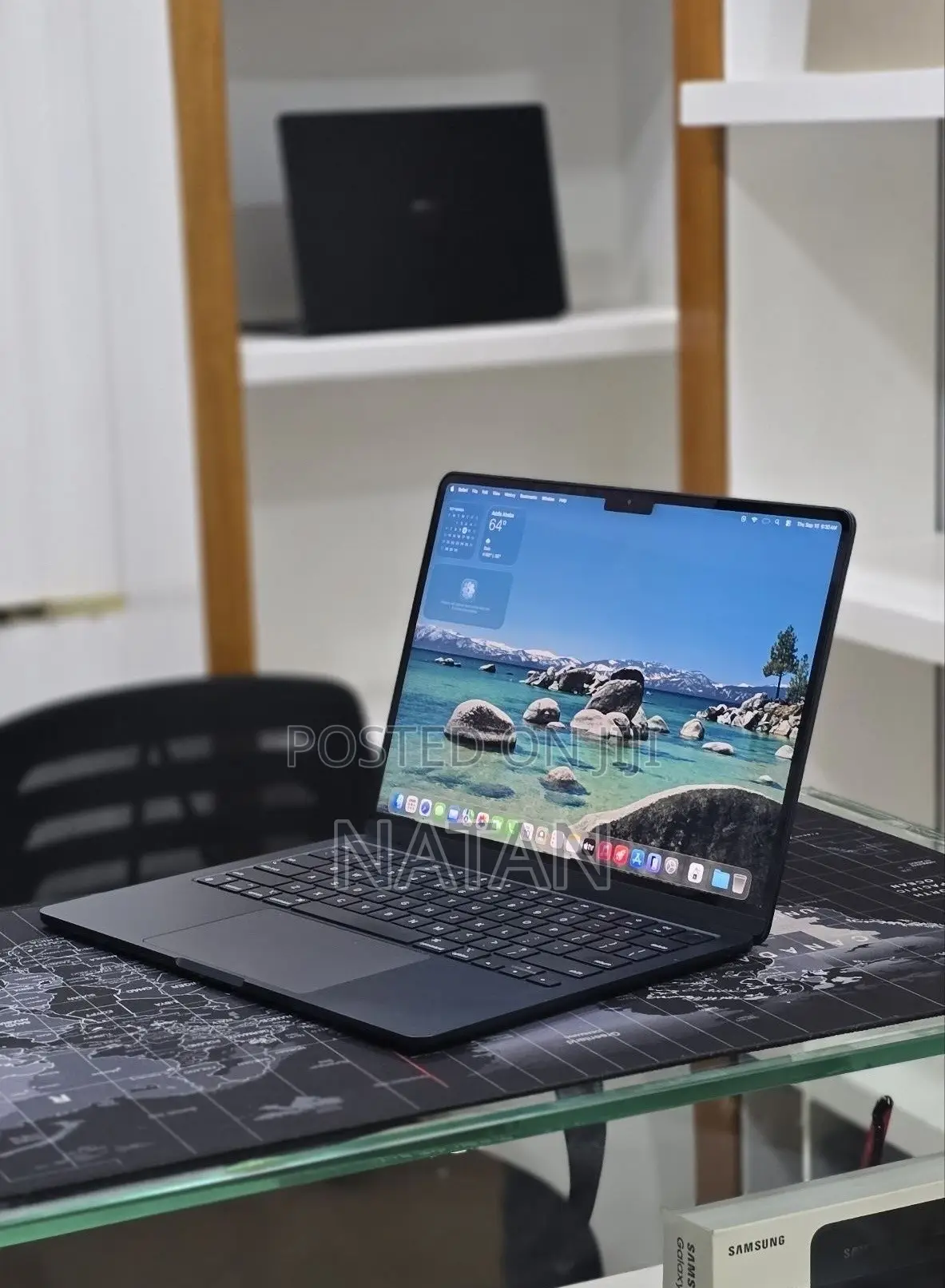 New Laptop Apple MacBook Air 2022 M2 8GB Apple M2 SSD 256GB