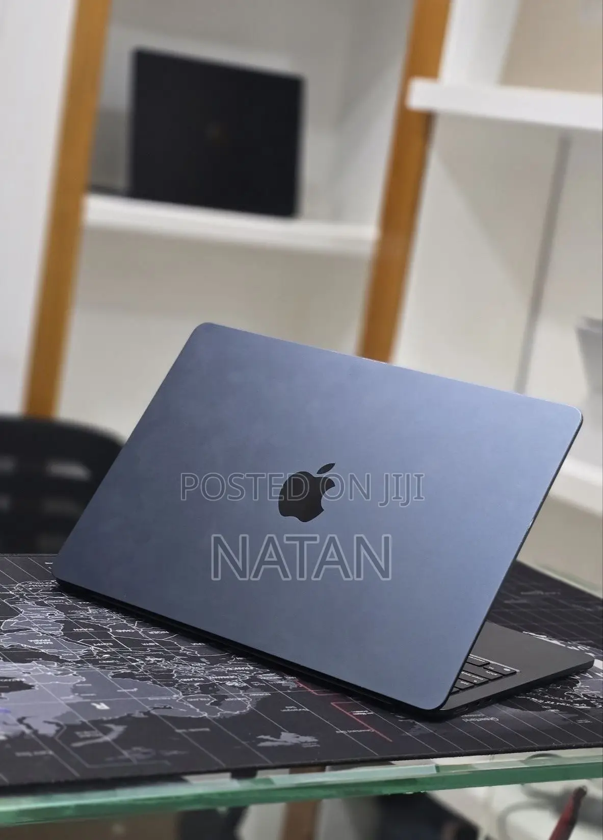 New Laptop Apple MacBook Air 2022 M2 8GB Apple M2 SSD 256GB