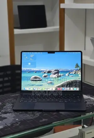 New Laptop Apple MacBook Air 2022 M2 8GB Apple M2 SSD 256GB