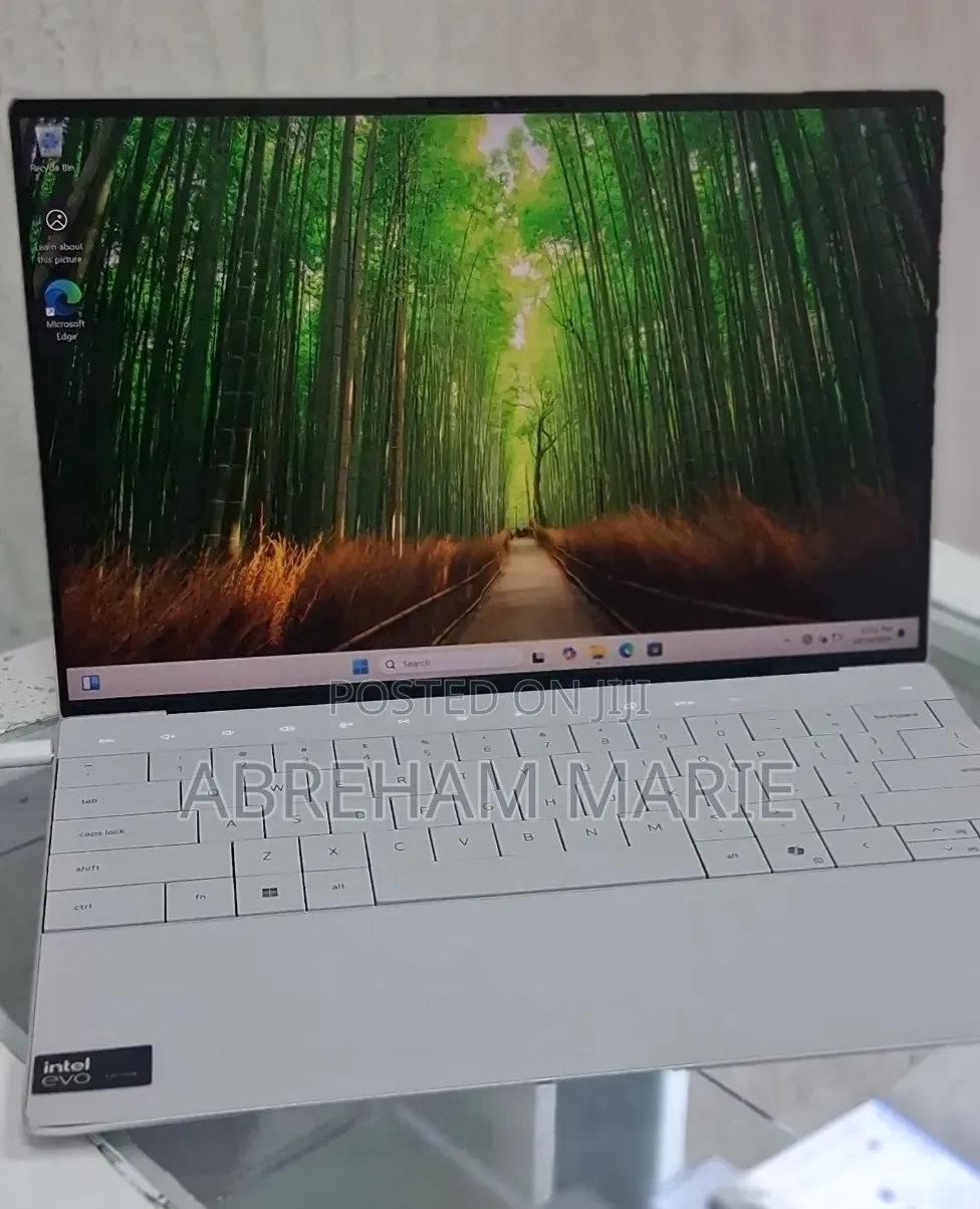 New Laptop Dell XPS 13 32GB Intel Core Ultra 7 SSD 1T