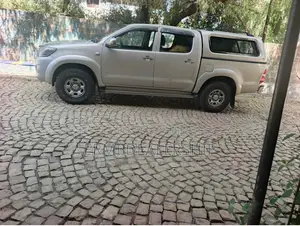 Toyota Hilux 2013 Silver