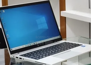 New Laptop HP EliteBook 840 G8 16GB Intel Core i5 SSD 512GB