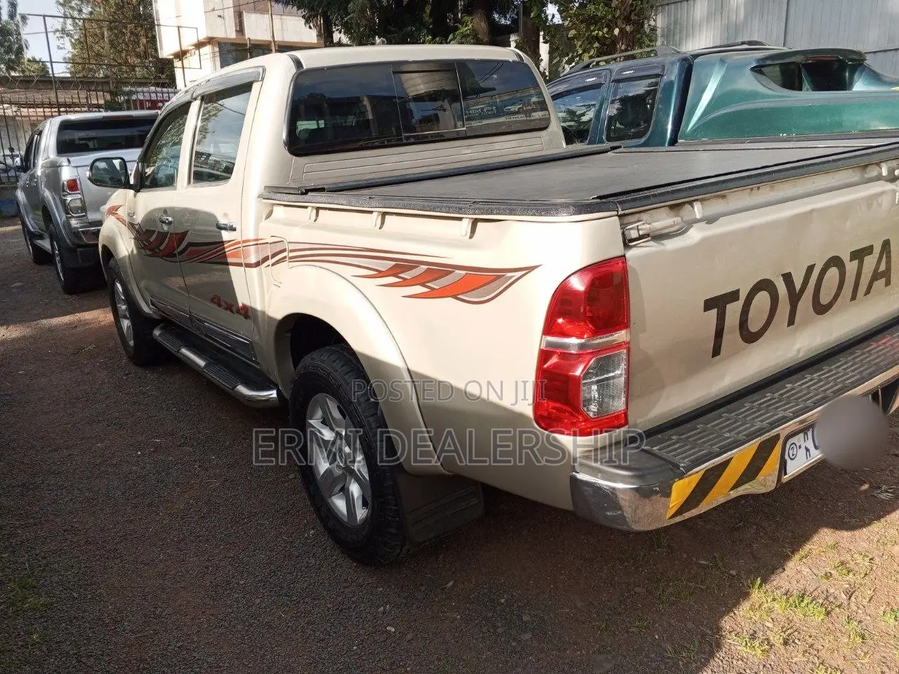Toyota Hilux 2015 Silver