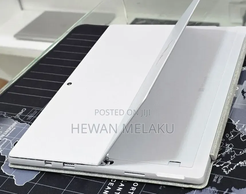 New Laptop Microsoft Surface Pro 6 8GB Intel Core i5 SSD 256GB