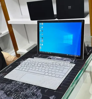 New Laptop Microsoft Surface Pro 6 8GB Intel Core i5 SSD 256GB