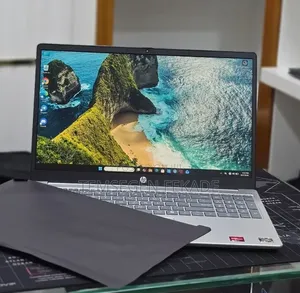 New Laptop HP Stream Notebook 8GB AMD Ryzen 5 SSD 512GB