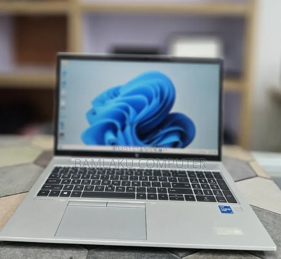 New Laptop HP EliteBook 850 G8 16GB Intel Core i7 SSD 512GB