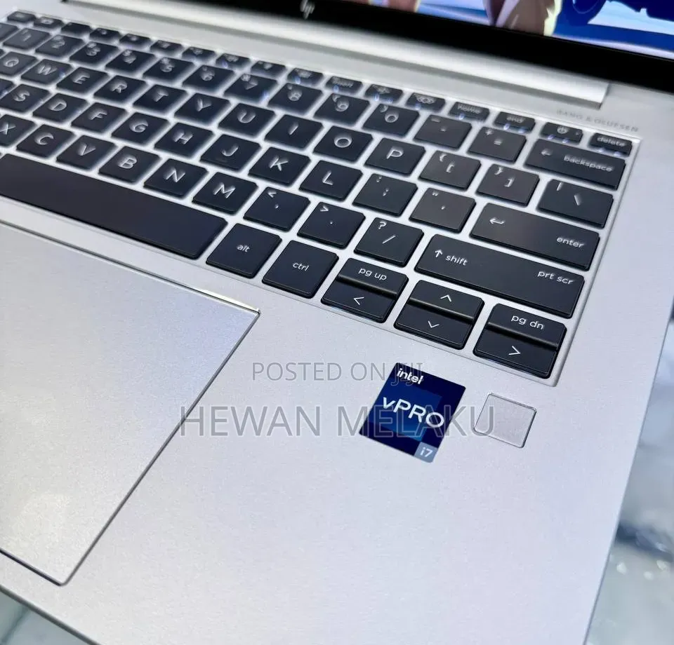 New Laptop HP EliteBook 840 G10 16GB Intel Core i7 SSD 512GB