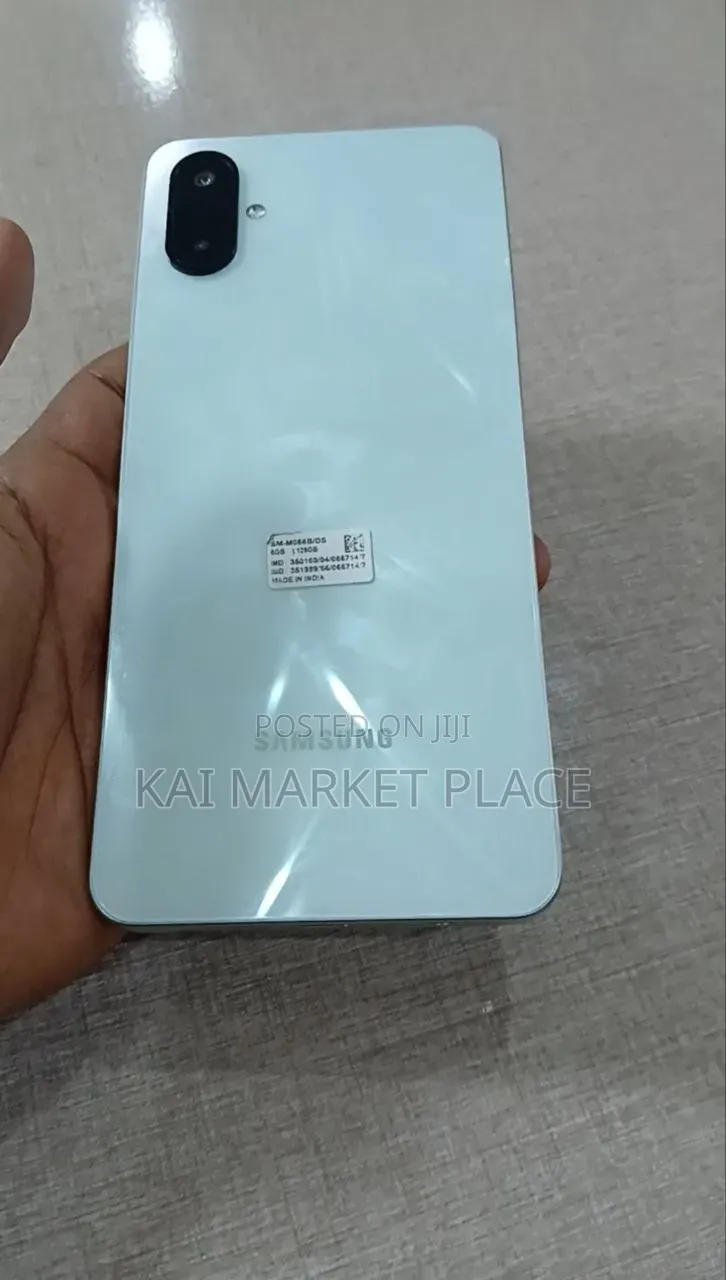 Samsung Galaxy M06 5G 128 GB