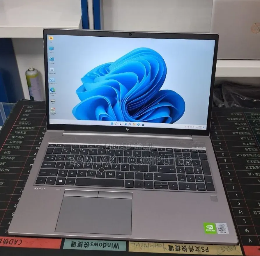 New Laptop HP ZBook Power G7 16GB Intel Core i7 SSD 512GB