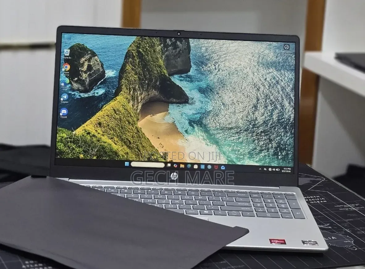 New Laptop HP Stream Notebook 8GB AMD Ryzen 5 SSD 512GB