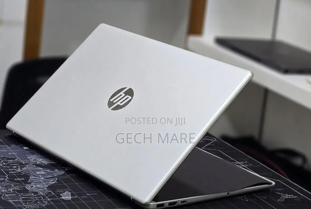 New Laptop HP Stream Notebook 8GB AMD Ryzen 5 SSD 512GB