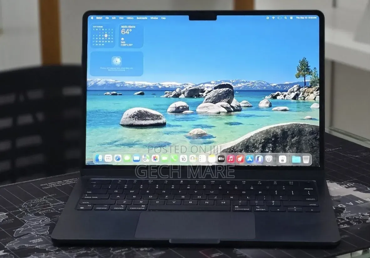 New Laptop Apple MacBook Air 2022 M2 8GB Intel SSD 256GB