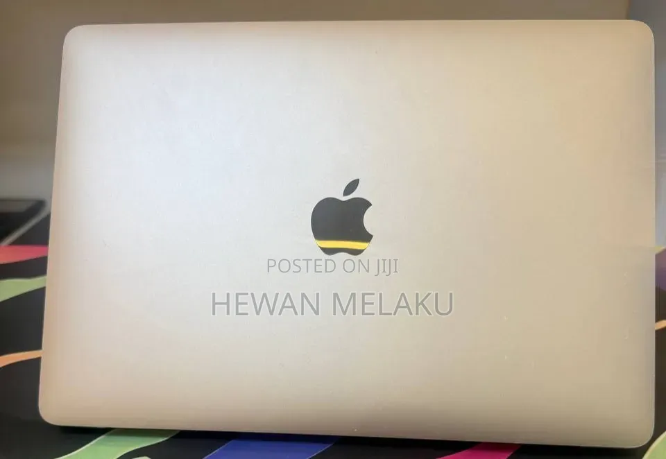 New Laptop Apple MacBook Air 2020 M1 8GB Apple M1 SSD 256GB