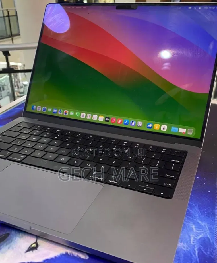 New Laptop Apple MacBook Pro 2021 M1 Max 32GB Apple M1 Max SSD 1T