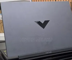 New Laptop HP Victus 16 16GB AMD Ryzen 7 SSD 512GB