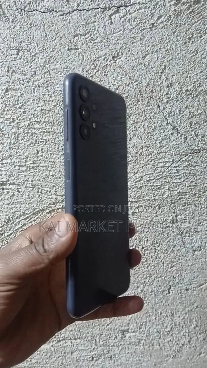 Samsung Galaxy A06 64 GB
