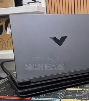 New Laptop HP Victus 15 16GB AMD Ryzen 7 SSD 512GB