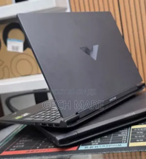 New Laptop HP Victus 15 16GB AMD Ryzen 7 SSD 512GB
