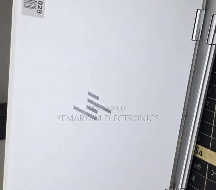 New Laptop HP EliteBook 830 G8 16GB Intel Core i5 SSD 512GB