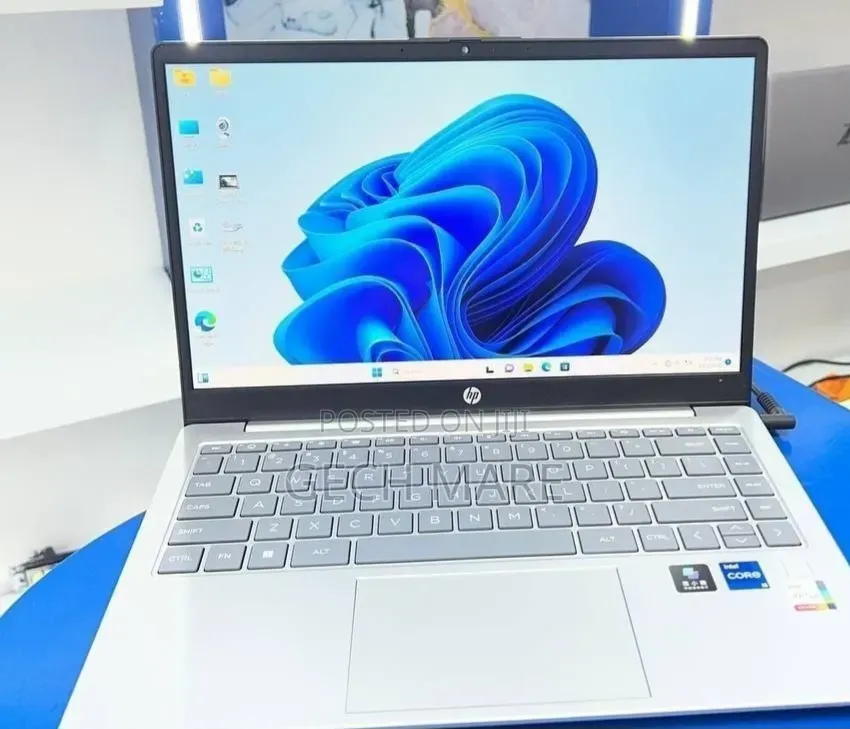 New Laptop HP Stream Notebook 16GB Intel Core i5 SSD 1T