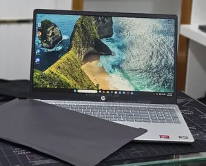 New Laptop HP Stream Notebook 8GB AMD Ryzen 5 SSD 512GB