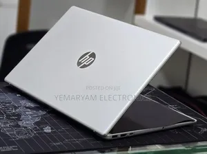New Laptop HP Stream Notebook 8GB AMD Ryzen 5 SSD 512GB