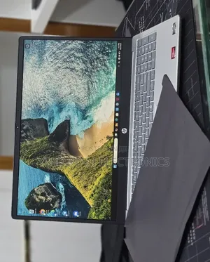 New Laptop HP Stream Notebook 8GB AMD Ryzen 5 SSD 512GB
