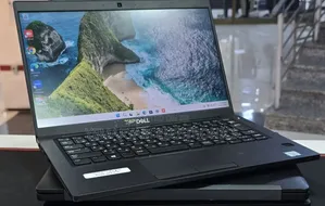 New Laptop Dell Latitude 7390 8GB Intel Core i5 SSD 256GB