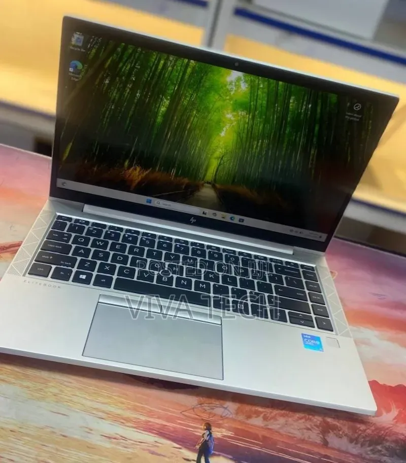 New Laptop HP EliteBook 840 G8 16GB Intel Core i5 SSD 512GB
