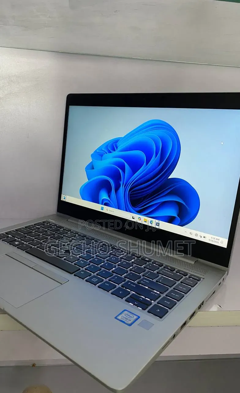 New Laptop HP EliteBook 840 G5 8GB Intel Core i5 SSD 512GB
