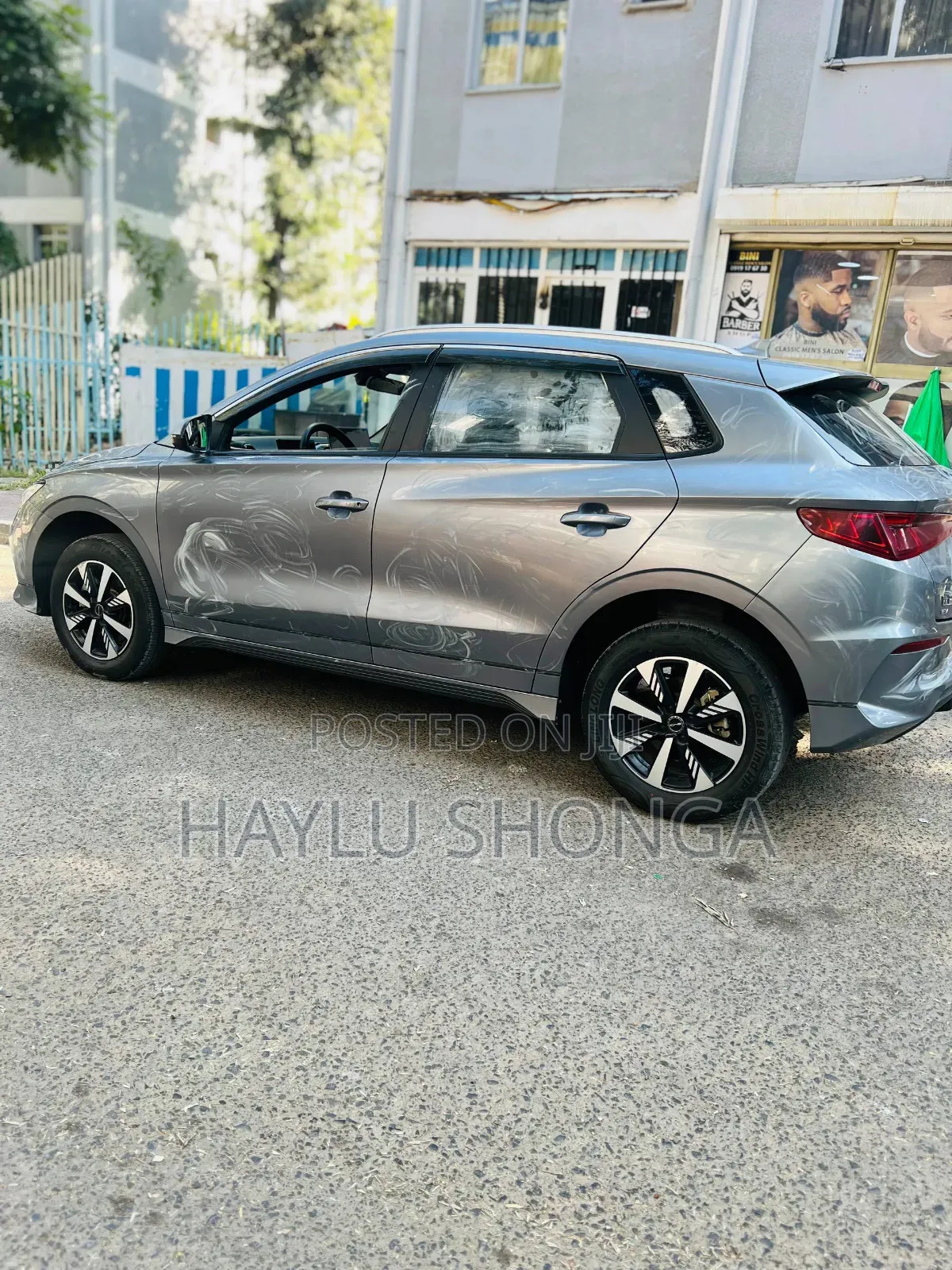BYD E2 43 kWh 94 hp FWD 2023 Gray