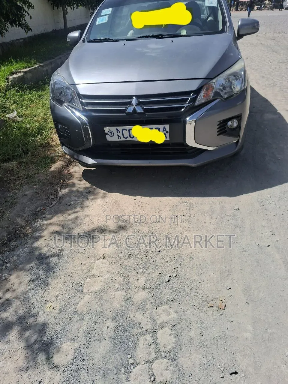 Mitsubishi Attrage 2022