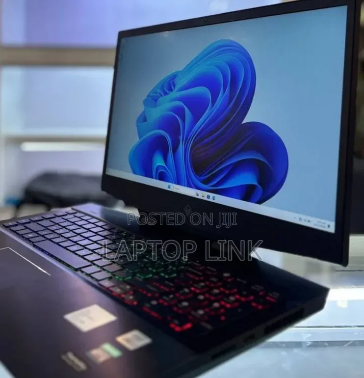 New Laptop HP Omen 17 16GB Intel Core i7 SSD 512GB