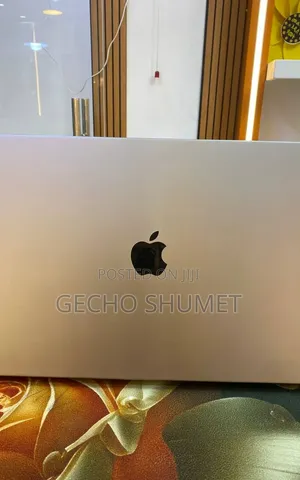 New Laptop Apple MacBook Pro 2021 M1 Max 32GB Apple M1 Max SSD 1T