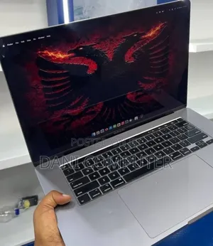 New Laptop Apple MacBook Pro 2019 32GB Intel Core i9 SSD 1T