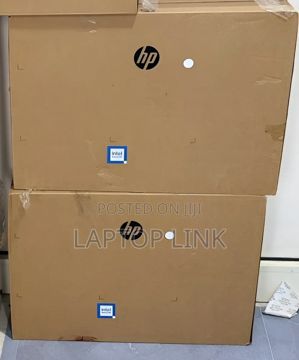 New HP 200 G4 22 All-in-One 8GB Intel Core i5 SSD 512GB