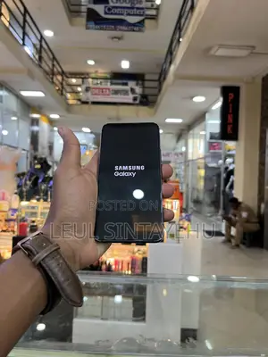 Samsung Galaxy S22 5G 128 GB Black