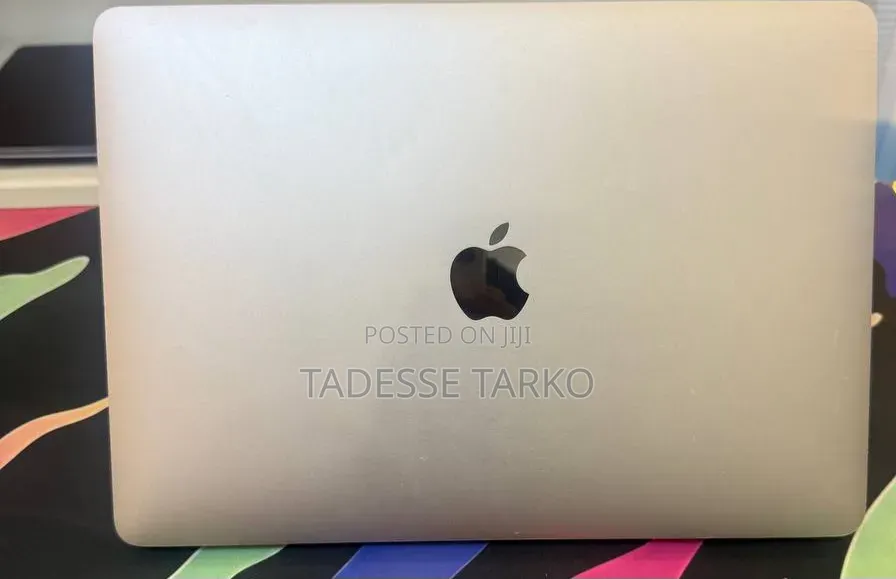 New Laptop Apple MacBook Air 2020 M1 8GB Apple M1 SSD 256GB