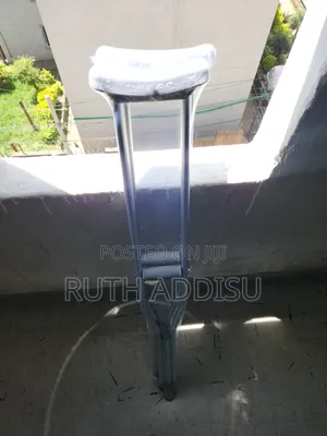 Axillary Bilateral crutches爽約crutches癲馬crutches奔走Axillary Crutches