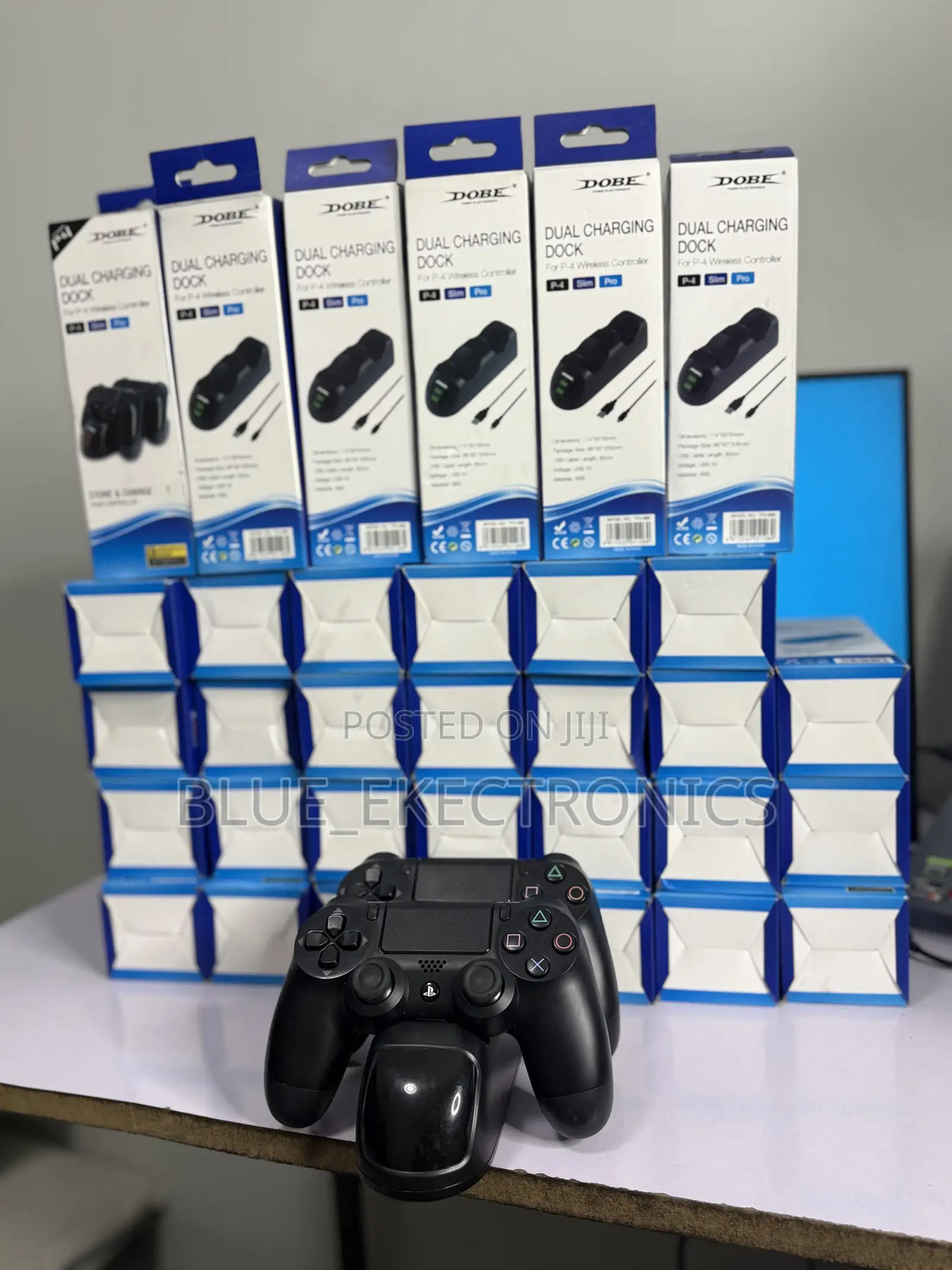 Dobe Ps4 Wireless Controller Charging Dock