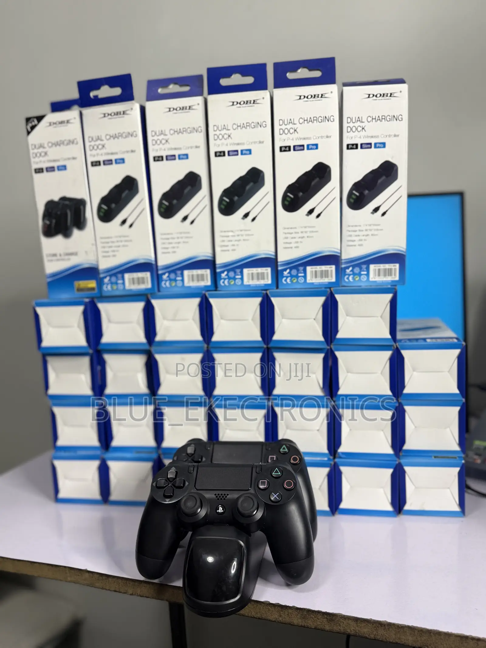 Dobe Ps4 Wireless Controller Charging Dock