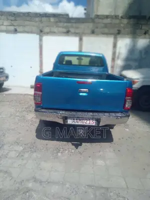 Toyota Hilux 2008 Blue