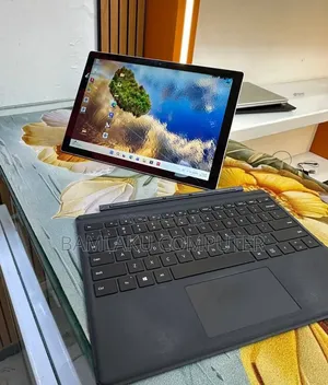 New Laptop Microsoft Surface Pro 7 16GB Intel Core i7 SSD 512GB
