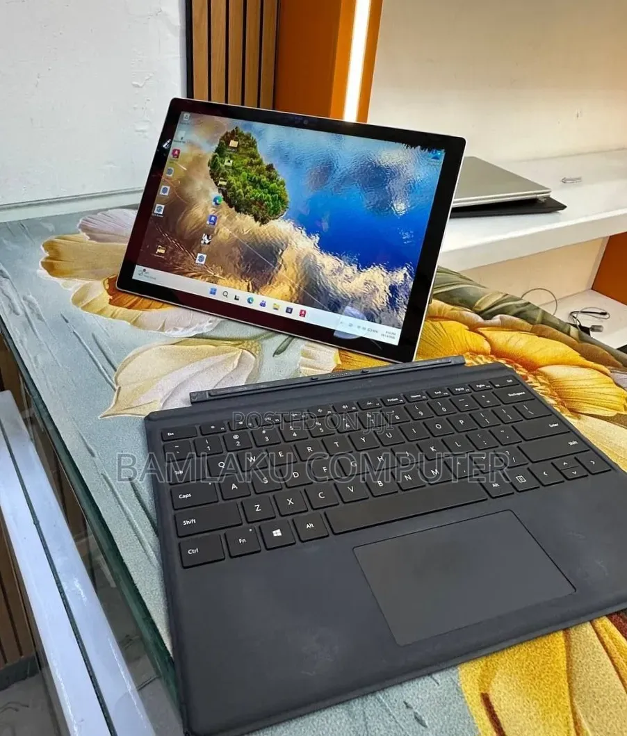 New Laptop Microsoft Surface Pro 7 16GB Intel Core i7 SSD 512GB