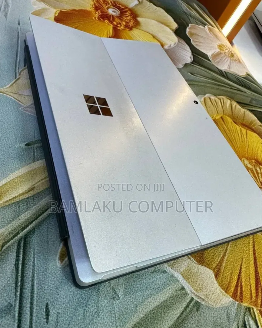 New Laptop Microsoft Surface Pro 7 16GB Intel Core i7 SSD 512GB