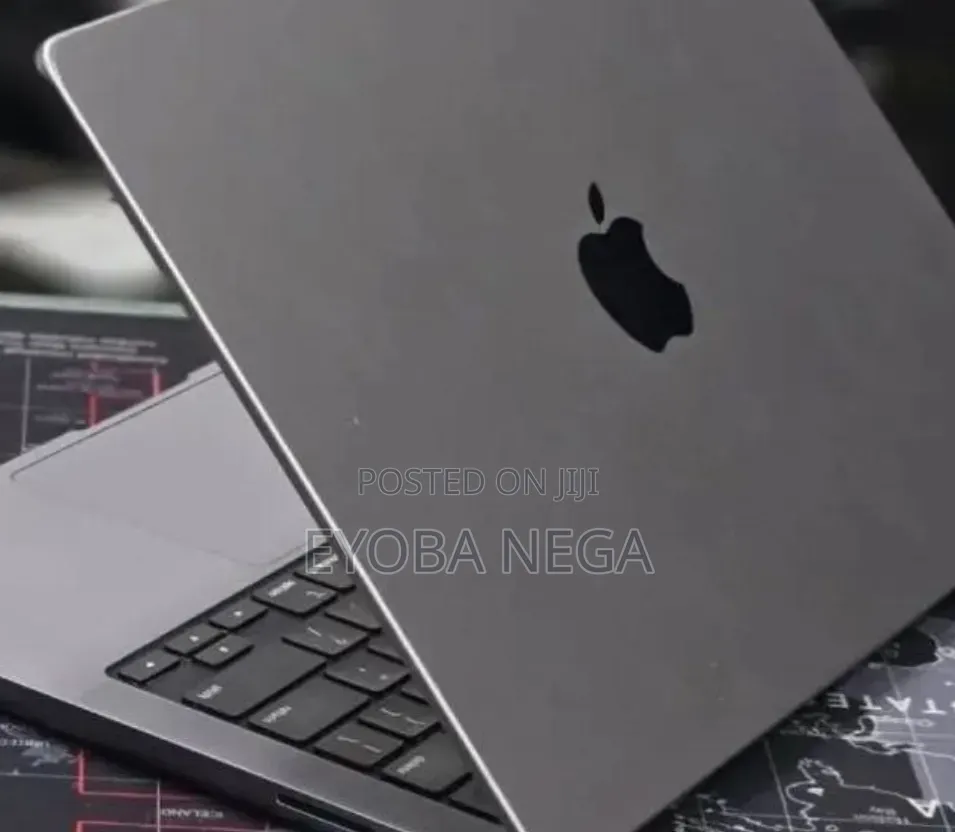 New Laptop Apple MacBook Pro 2024 M4 24GB Apple M4 Pro SSD 1T