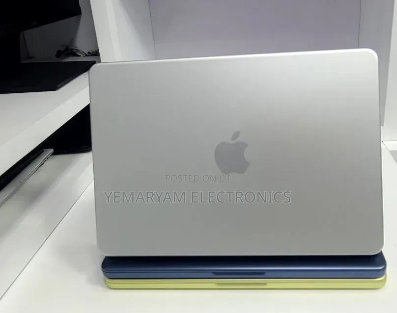 New Laptop Apple MacBook Neo 2026 8GB Apple M1 SSD 256GB